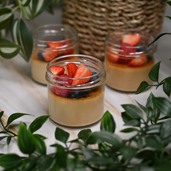 Iebiezinātā piena crème brulée